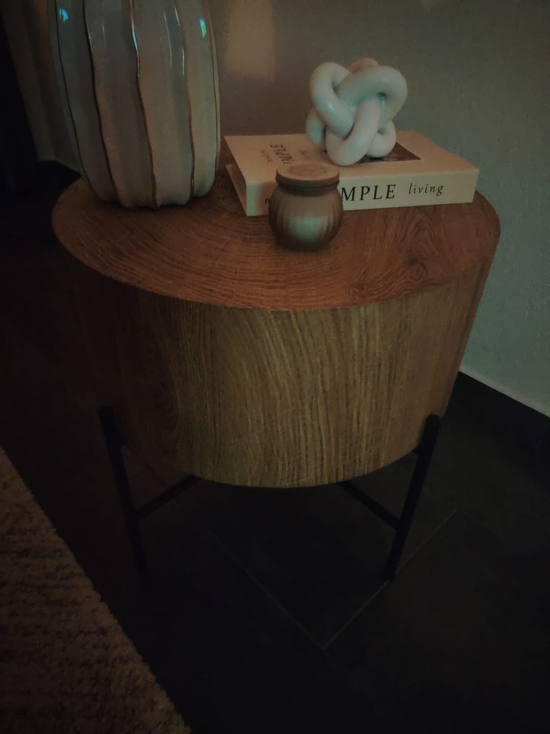 Customer photo review of Masuta cafea BROOKLYN S, stejar natural/negru, 45x45x45 cm