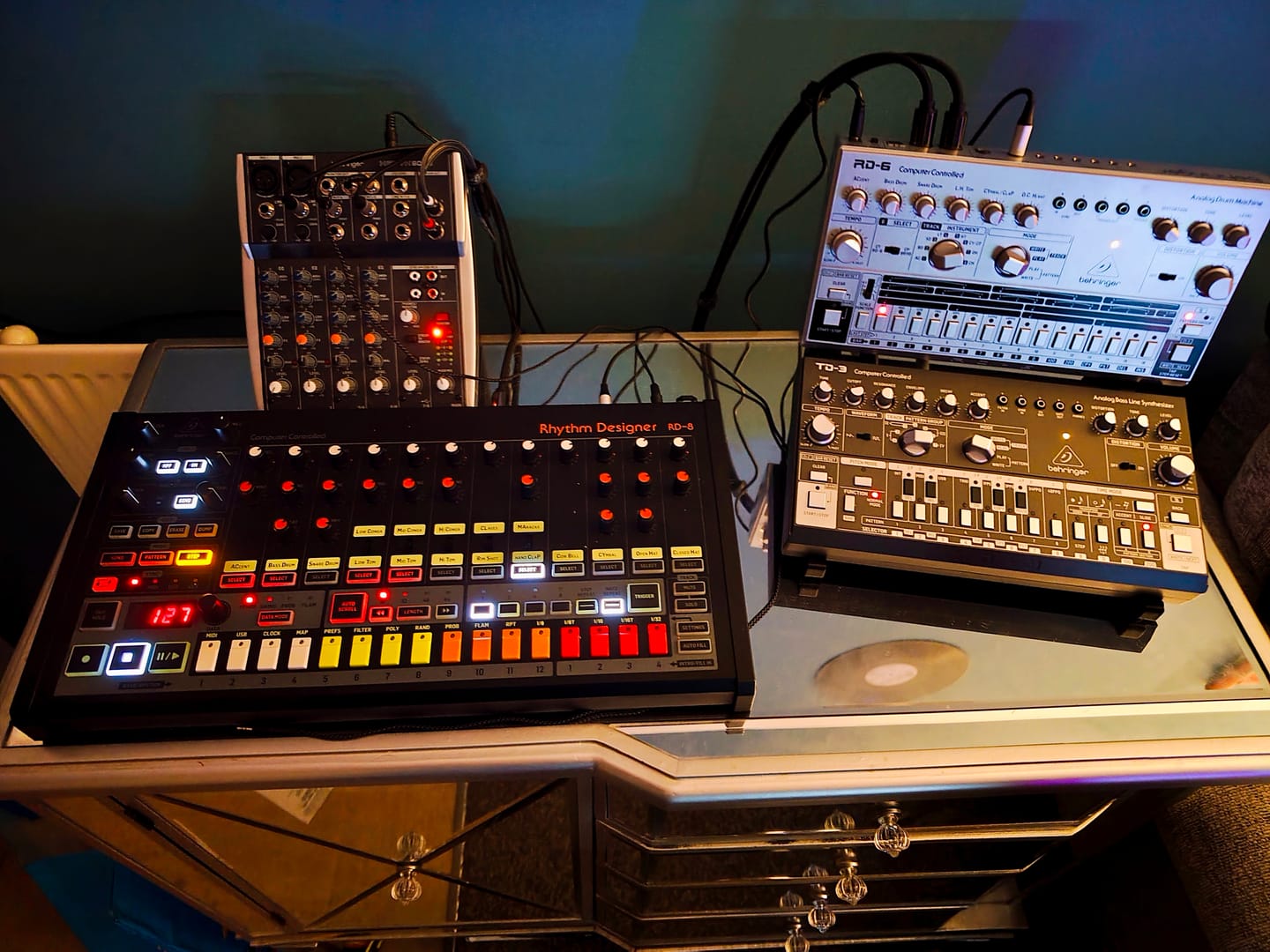 Customer photo review of Behringer TD-3 Patterns Vol.1