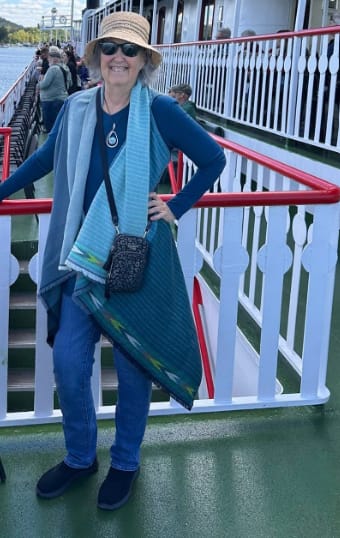Customer photo review of NEW! Light Wool Cape Fusion Teal