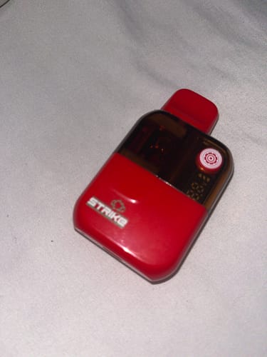 Customer photo review of strike 2.5g  disposable hybrid og kush