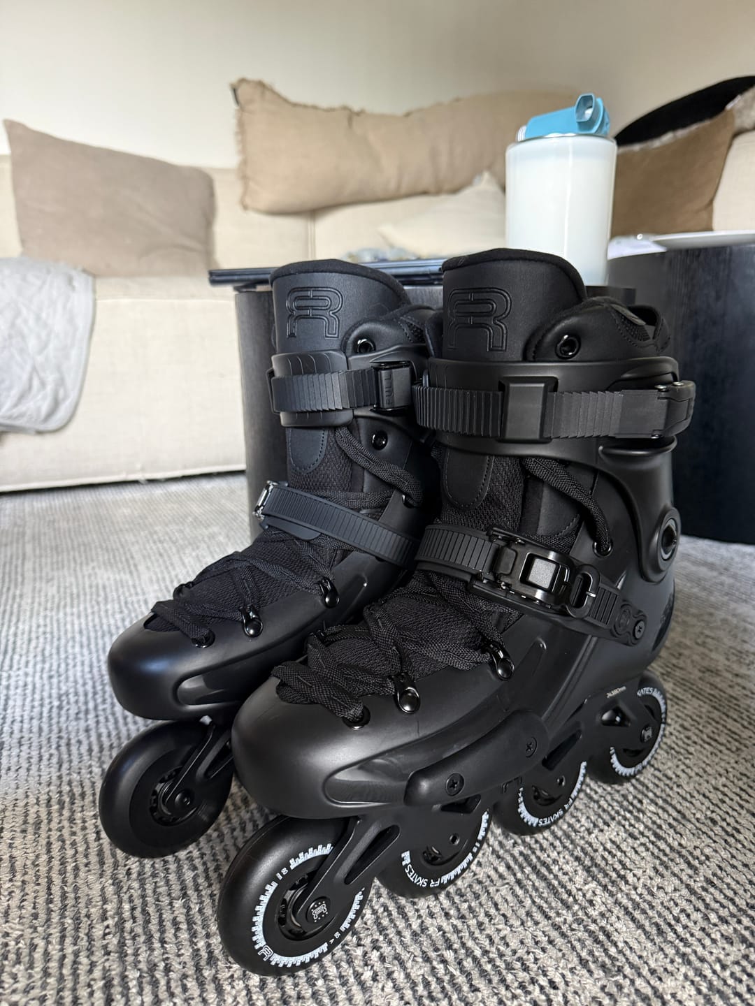 Customer photo review of FR 3 80 Black X3R Skates