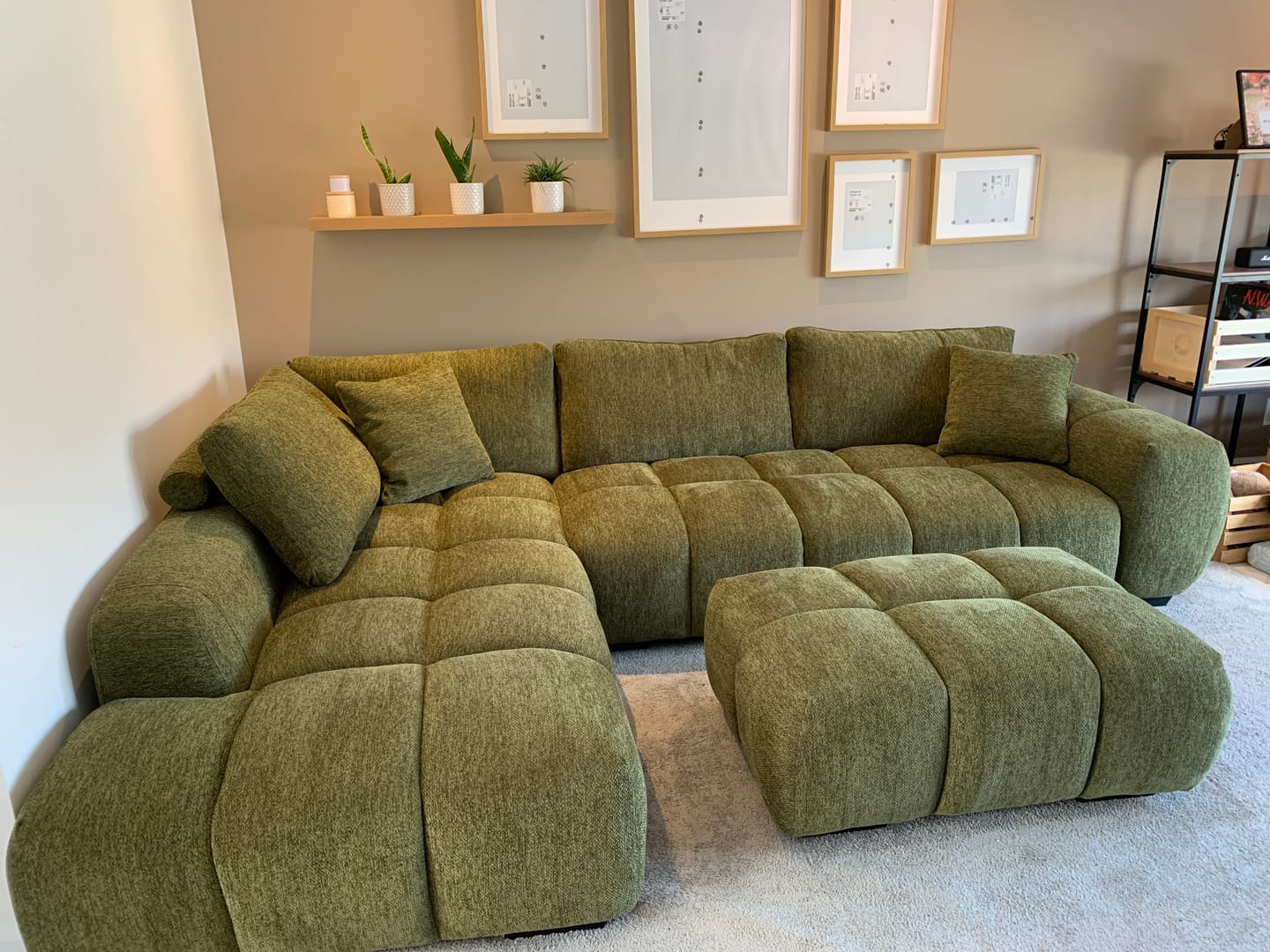 Customer photo review of OLIVIA - Sofa sectionnel 120" vert forêt