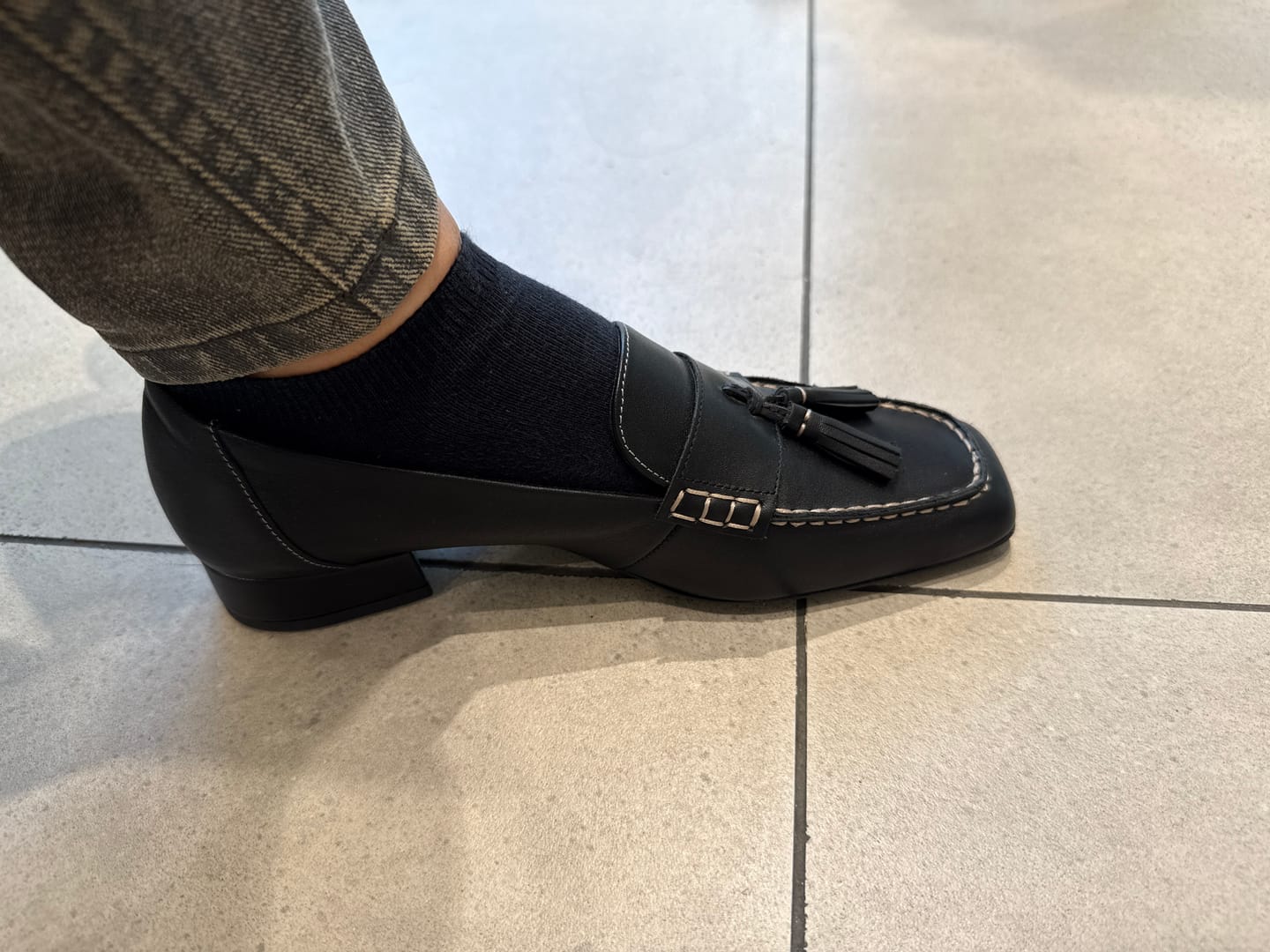 Customer photo review of מוקסינים לנשים Debbi
