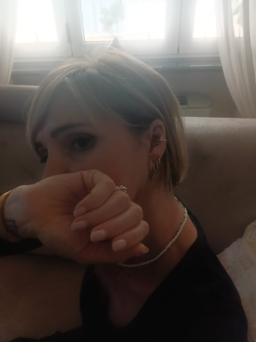 Customer photo review of Orecchino Ear Cuff Farfallina
