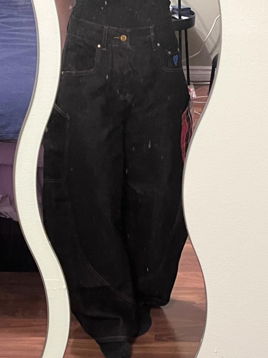 Customer photo review of Aelfric Eden BAGGY BARREL Jeans