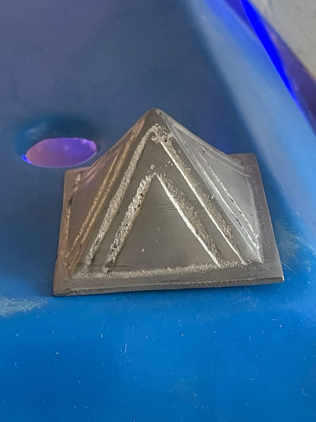 Customer photo review of 2-Layer Aluminium Pyramid Vastu Remedy for Health, Wealth and Positive Energy Balance for Home Entrance, Main Door and Kitchen Placement | 7.6 cm | 110 g