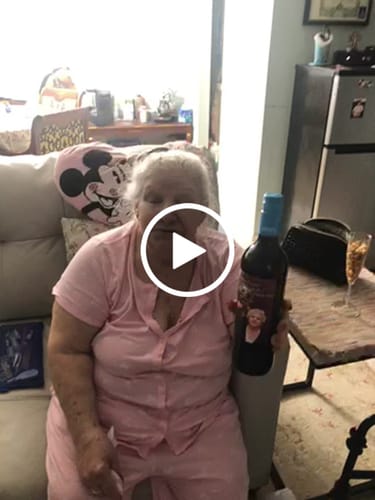 Customer video review of Ariel Vineyards Cabernet Sauvignon (Alcohol Removed)