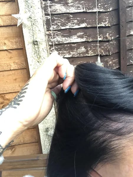 Customer photo review of Instant Dye Shampoo