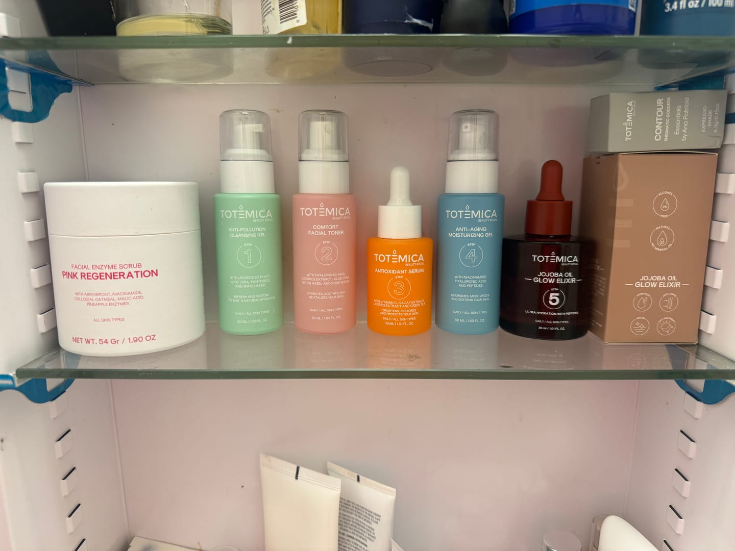 Customer photo review of PR BOX Skin Care