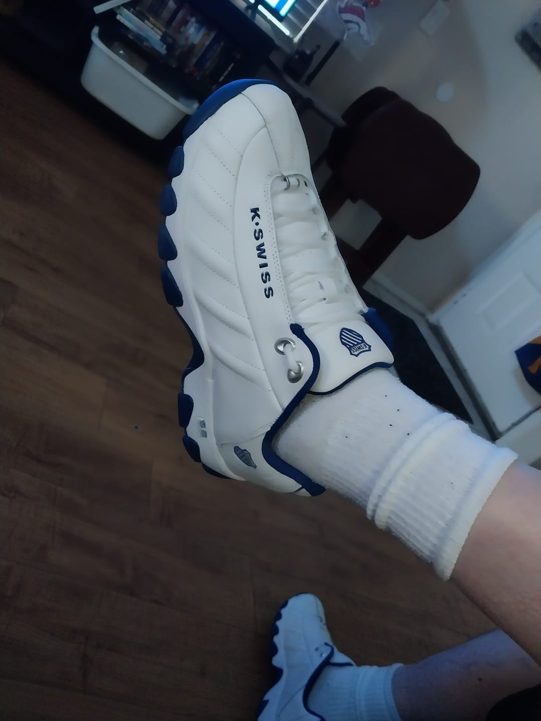 Customer photo review of 03426-117-M | ST329 CMF | WHITE/CLASSIC BLUE