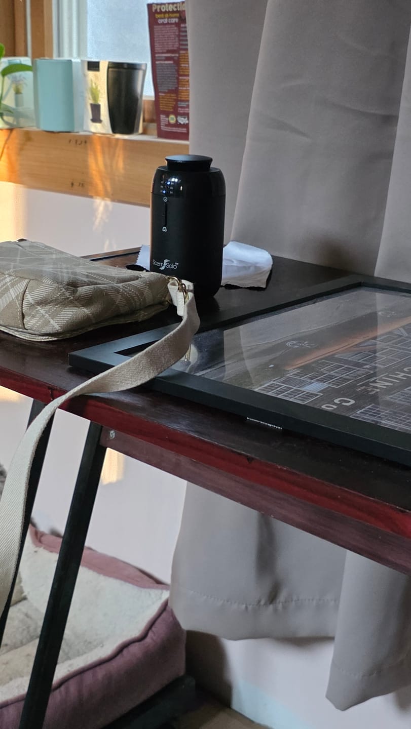 Customer photo review of ScentSolo Portable Diffuser (Black,10 ml)