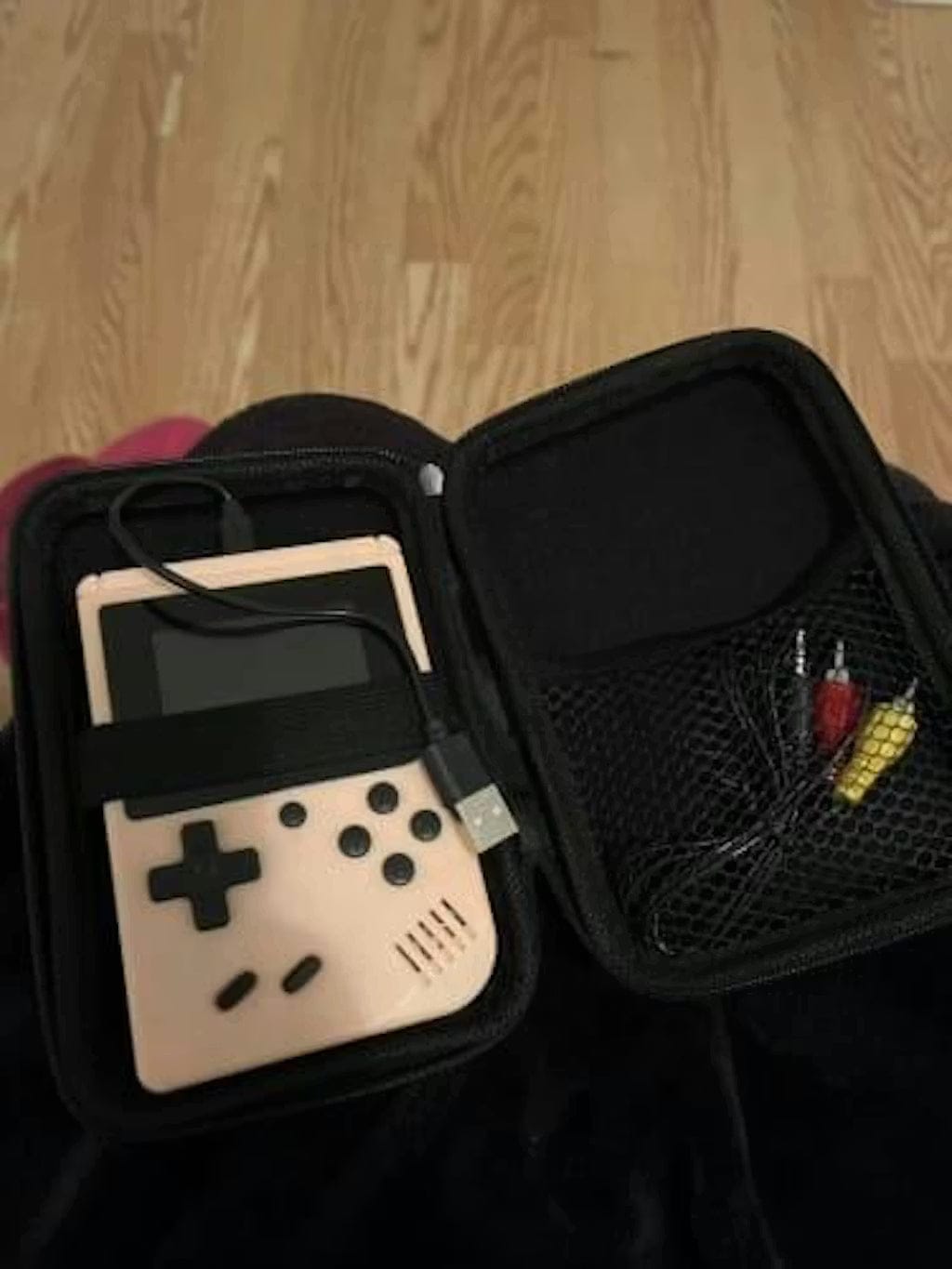 Customer photo review of Retro Spielekonsole Handheld | 400 Spiele integriert