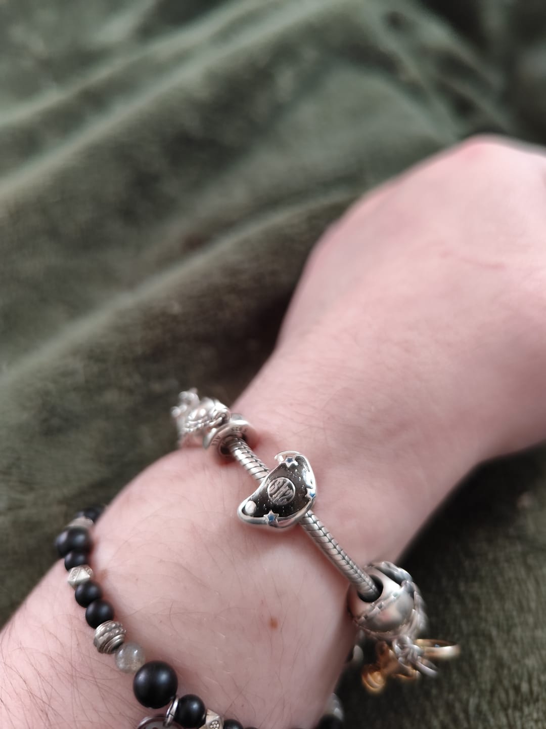 Customer photo review of INSTOCKS: Project SKZ! individual charms round 2