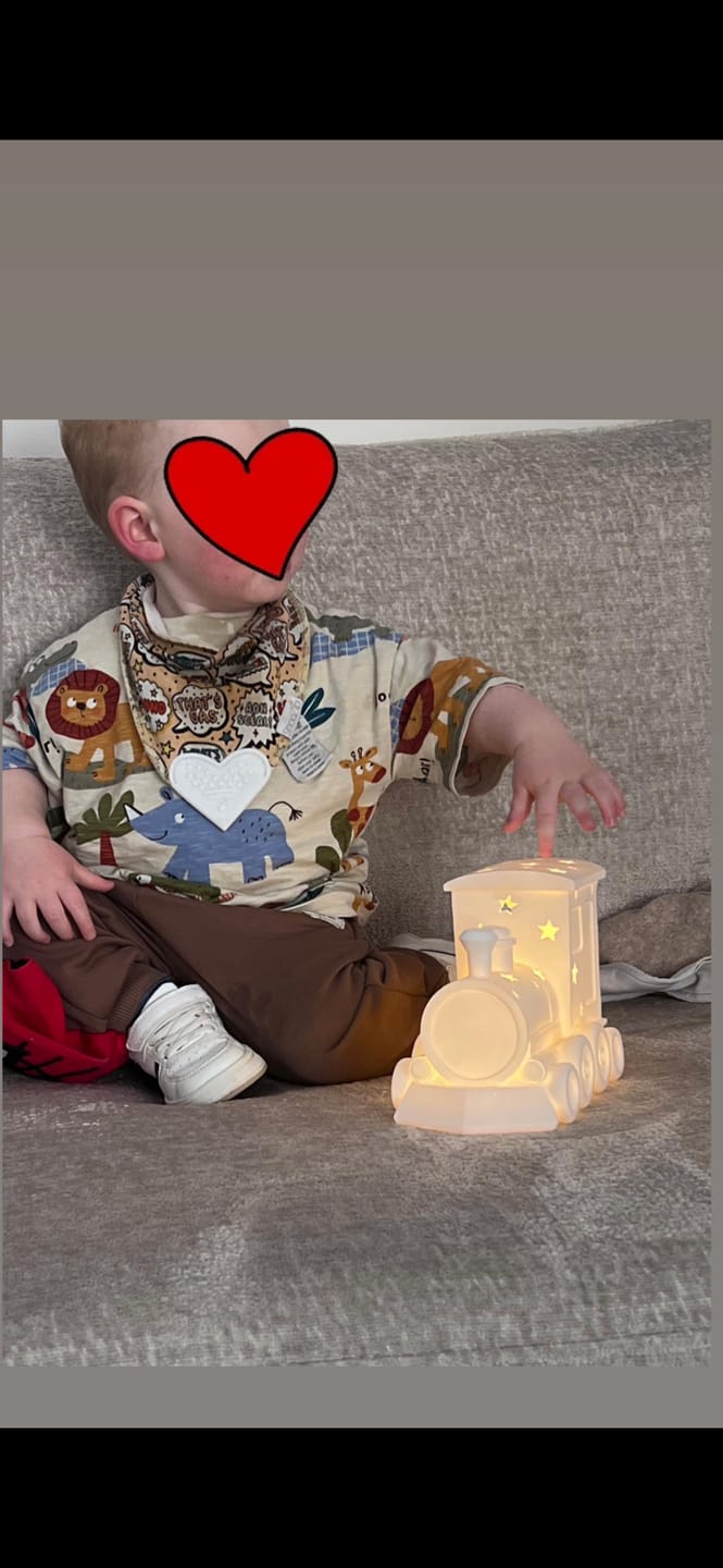 Customer photo review of What's the craic? Teething Bib