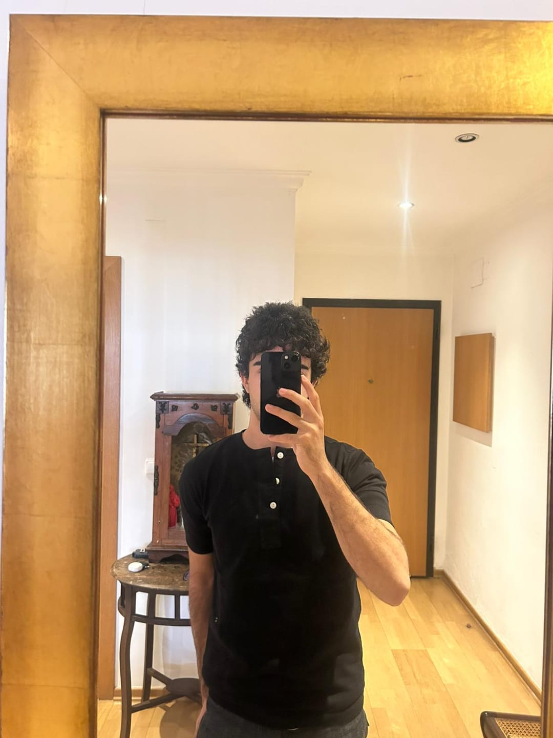 Customer photo review of Vintage Short Sleeve Henley T-Shirt - Black