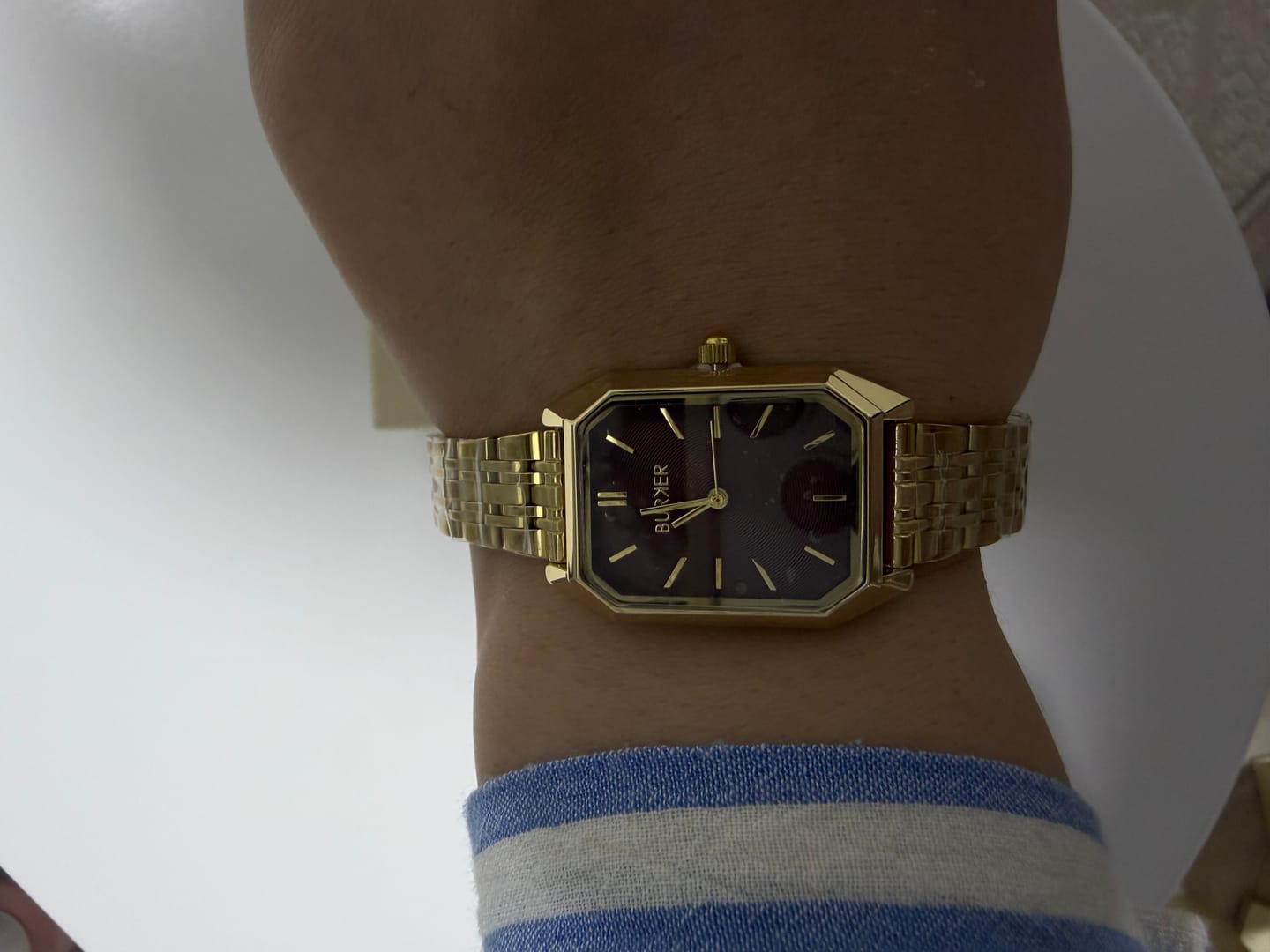 Customer photo review of Isabell Gold Burgundy