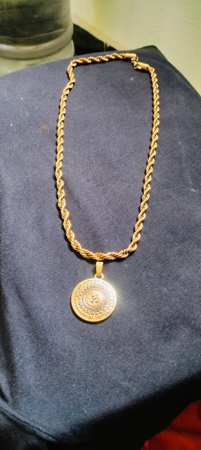 Customer photo review of Rope Chain | 6 MM