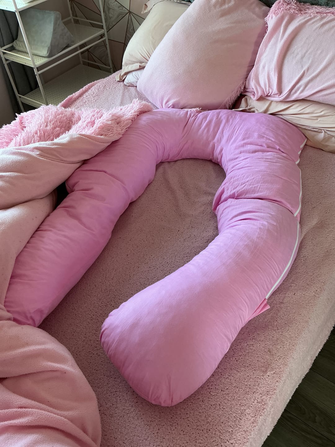 Customer photo review of Memory Foam Pillow Pod Support Pillow