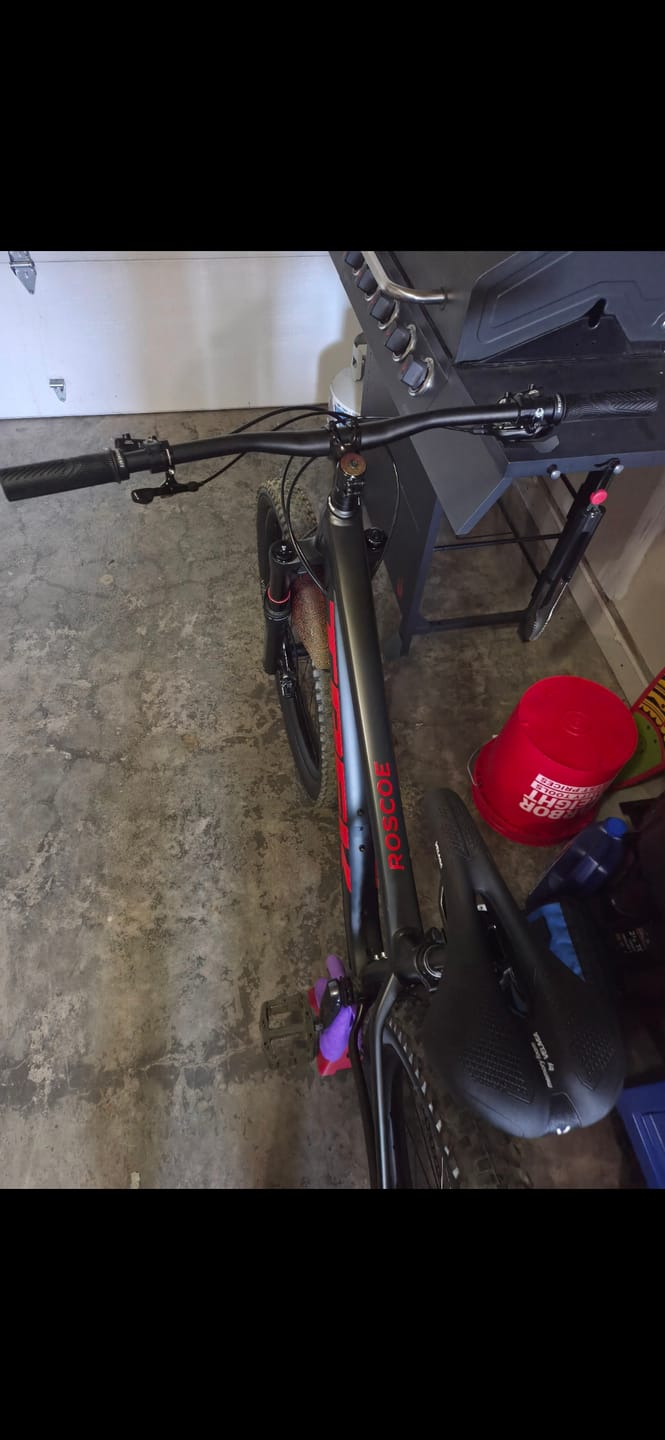Customer photo review of Maze Runner Fender