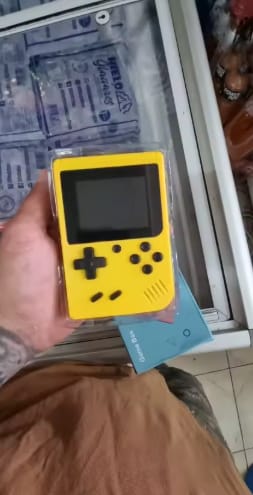 Customer photo review of Retro Spielekonsole Handheld | 400 Spiele integriert