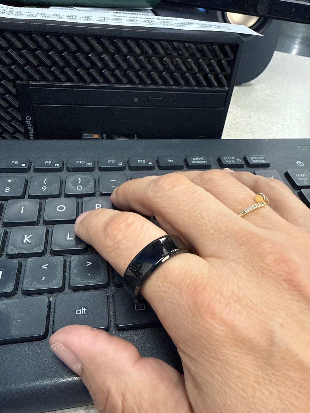 Customer photo review of Pulserive Smart Ring, Sleep Tracker, Activity & Fitness Tracker, Blood Pressure& Oxygen Tracker