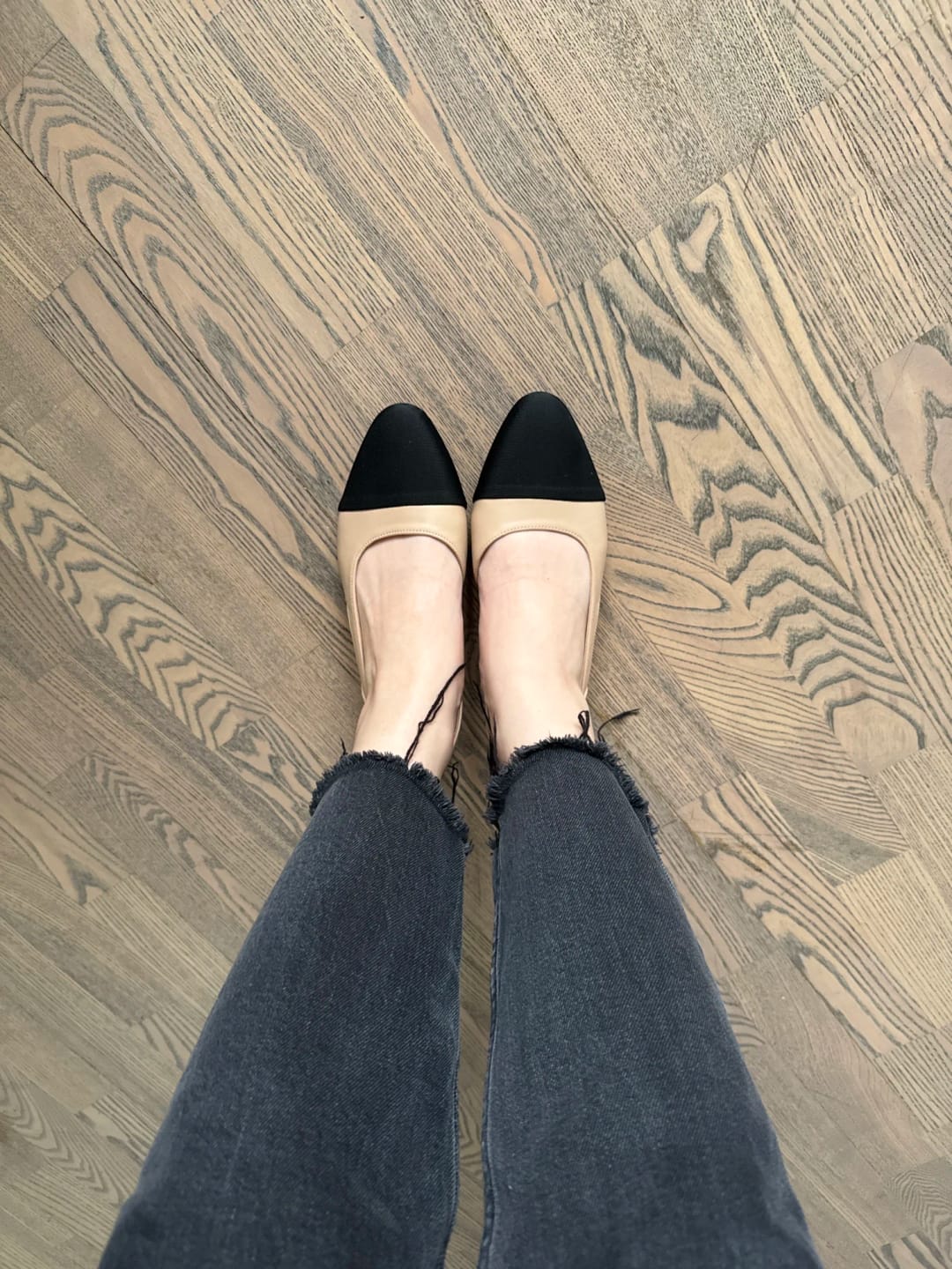 Customer photo review of Maren Mixed Color Comfort Sandals