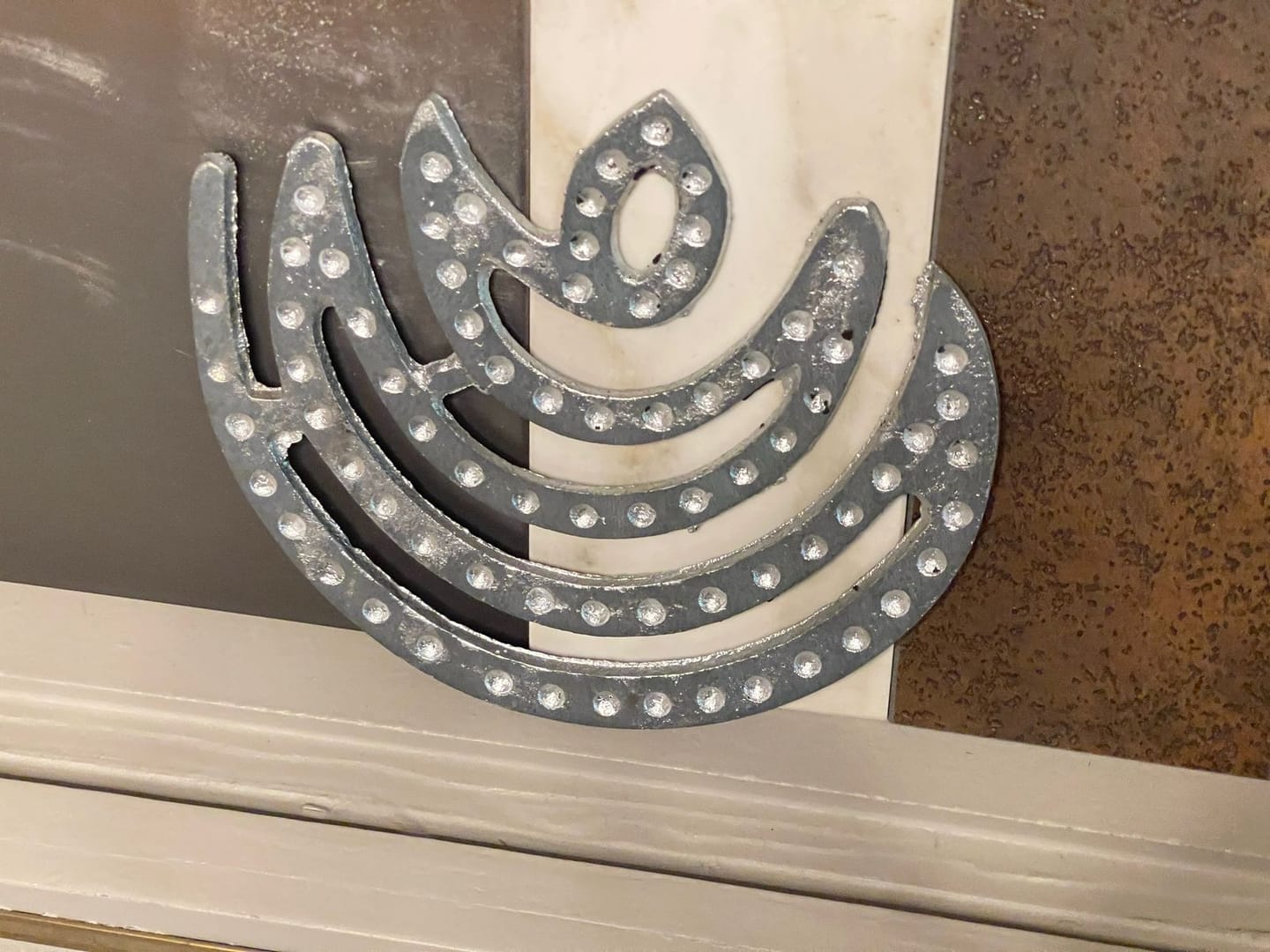 Customer photo review of Zinc Moon Helix – Vastu Remedy for North-East Direction Correction | Water Element Harmony | 4 & 6 Inch