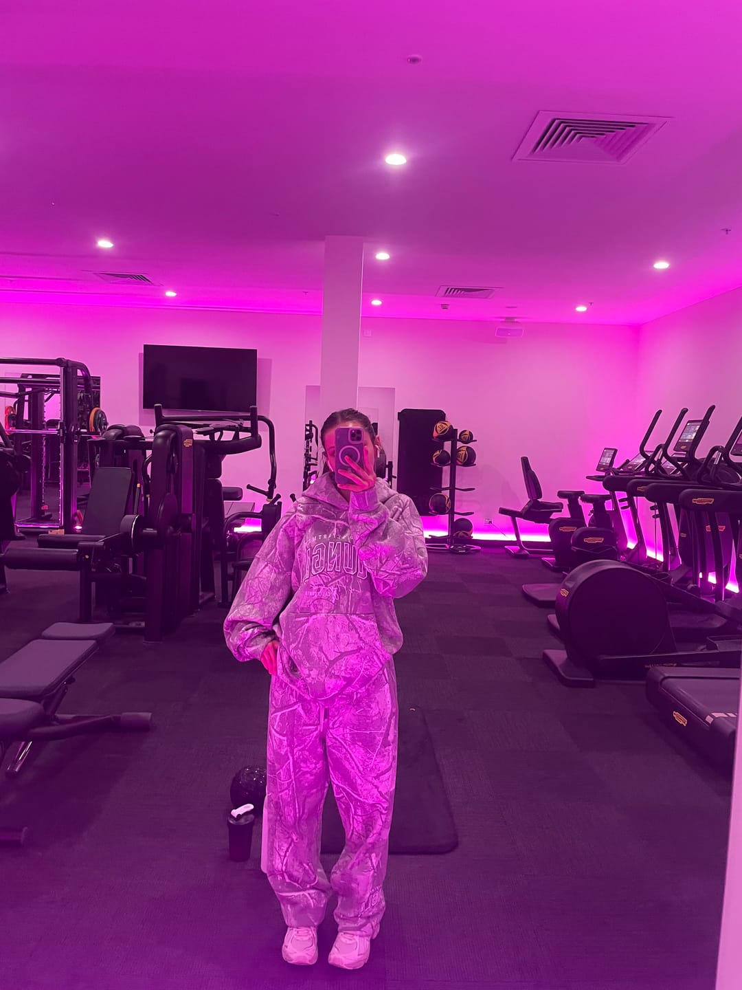 Customer photo review of W2226 - Layover Cuff Joggers