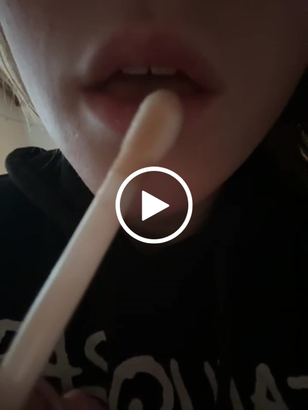 Customer video review of P.Louise Stay Shining Lip Oil Mini