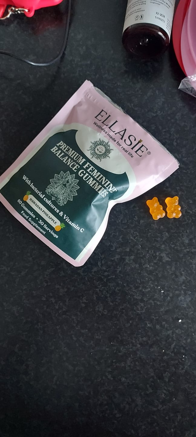 Customer photo review of Pineapple Probiotic Gummies for Women – Vaginal Flora | pH Balance