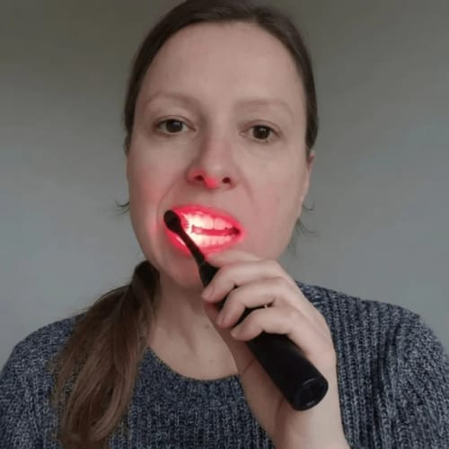 Customer photo review of Exy Red Light Toothbrush