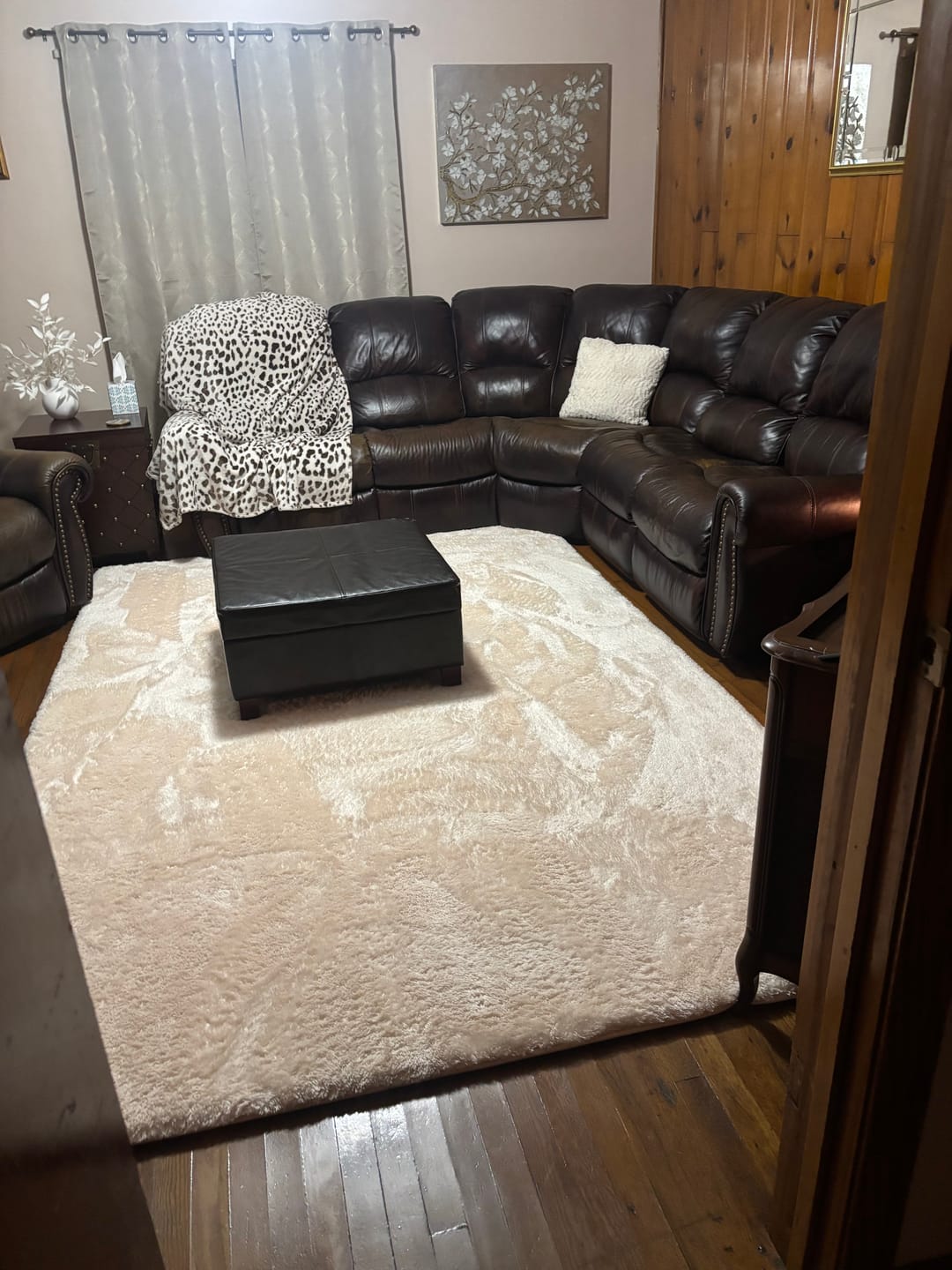 Customer photo review of Deluxe Shaggy Relax Mat - 1.4" Thick Foam Base