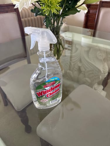 Customer photo review of LA'S Totally Awesome Window Cleaner with Vinegar