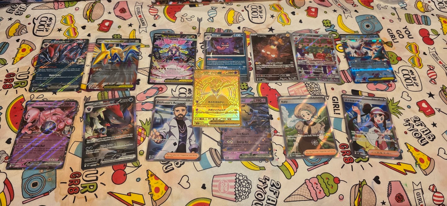 Customer photo review of Pokemon Trading Card Game Gold Mystery bag