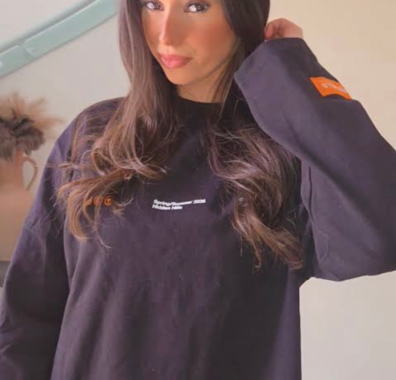 Customer photo review of LONGSLEEVE T-SHIRT ORANGE/BLACK