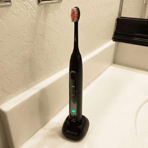 Customer photo review of Exy Red Light Toothbrush