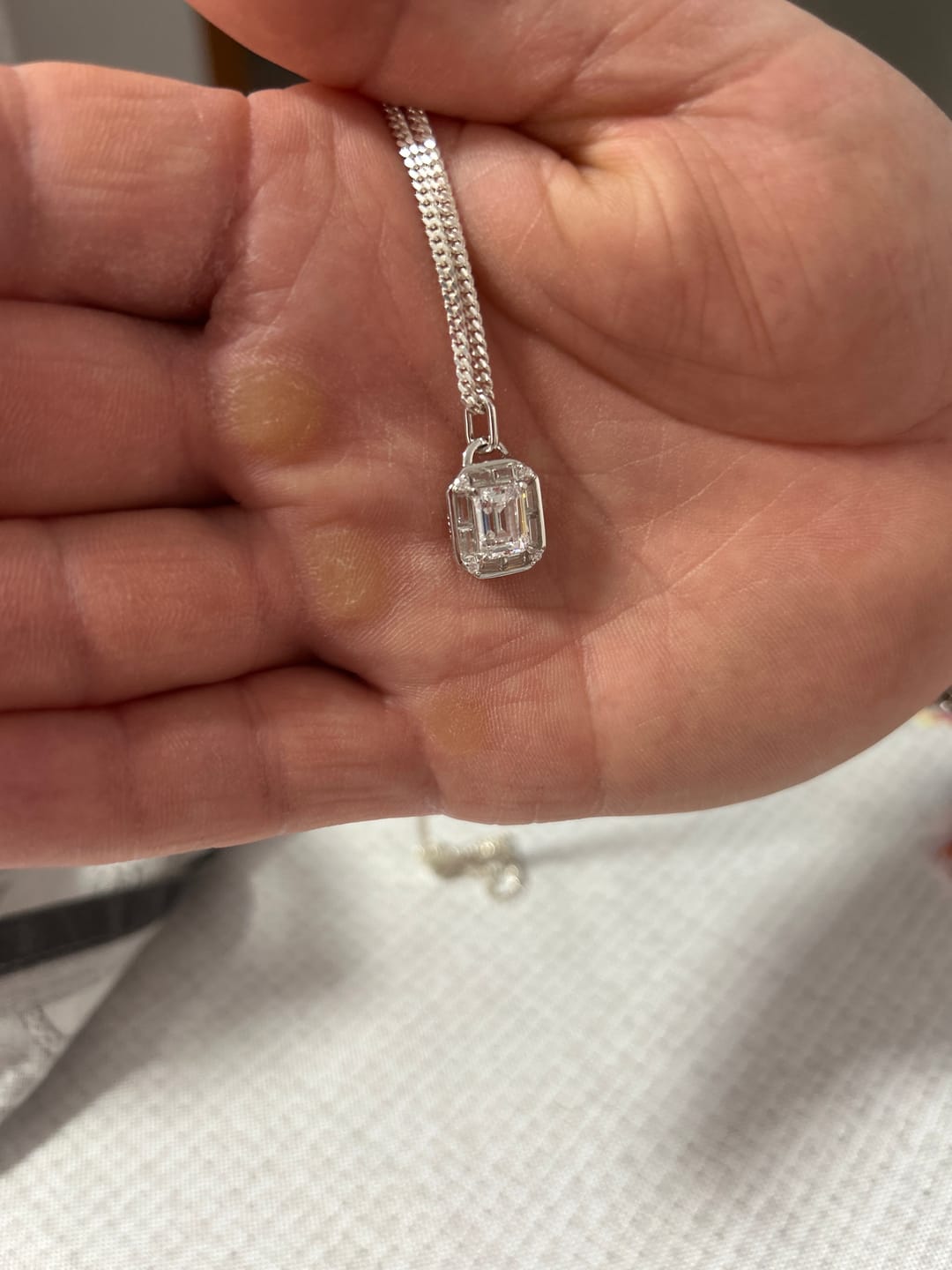 Customer photo review of SHINEA PENDANT. - 925