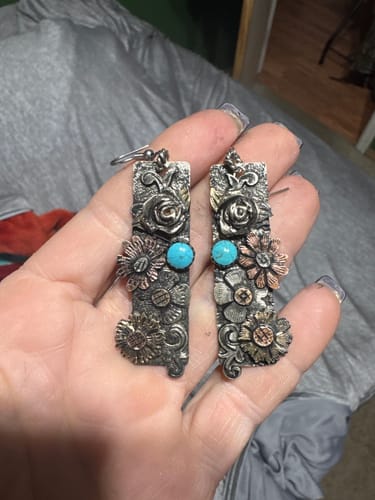 Customer photo review of The Earring Club