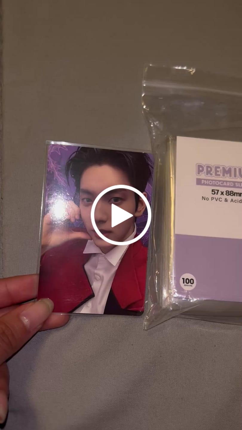 Customer video review of PREMIUM PHOTOCARD SLEEVES - PURPLE VERSION (57x88MM)