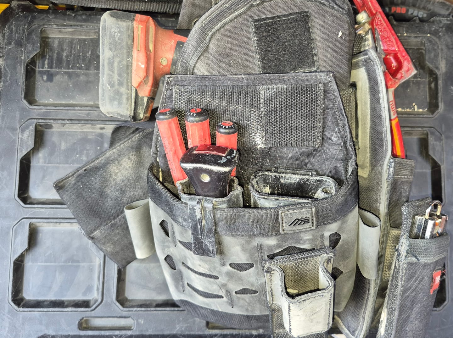 Customer photo review of DiamondBack Toolbelts | 724 Euro X Pouch