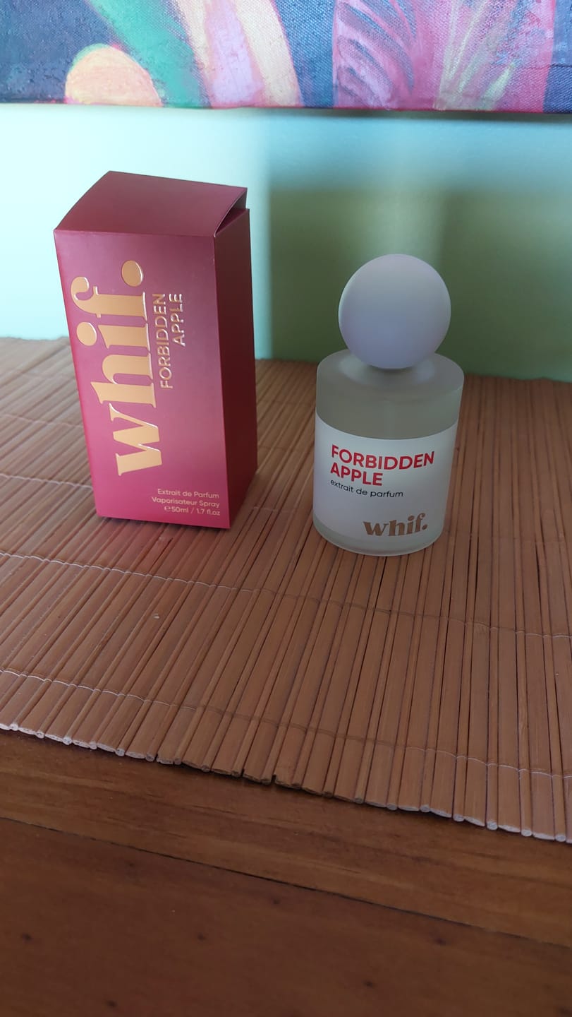 Customer photo review of Forbidden Apple