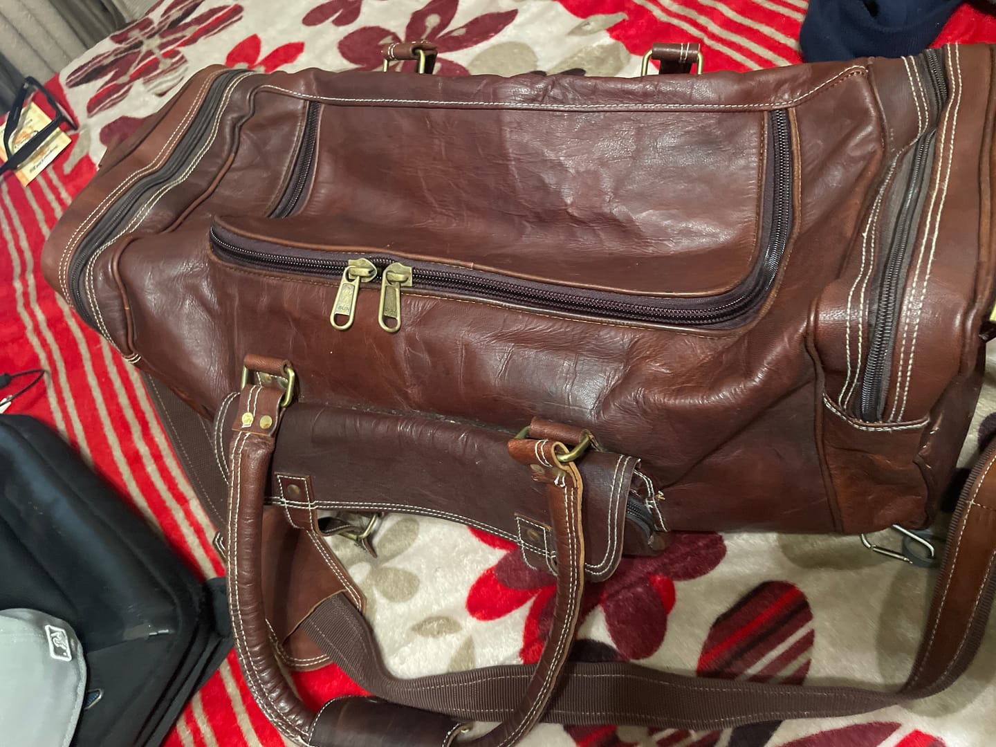 Customer photo review of Traveler Weekender Duffle Bag + FREE Toiletry Bag