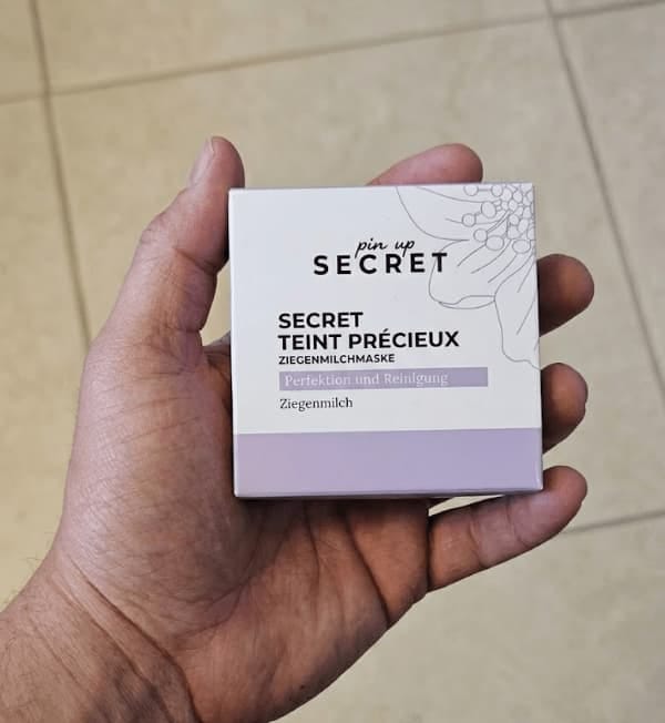 Customer photo review of Secret Teint Précieux | Jabón-Mascarilla de Leche de Cabra Anti-Imperfecciones