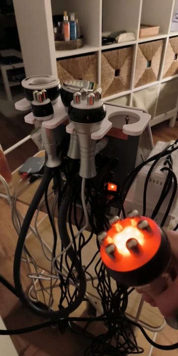 Customer photo review of Lipo Laser 40K Cavitation Slimming Machine 6 in 1