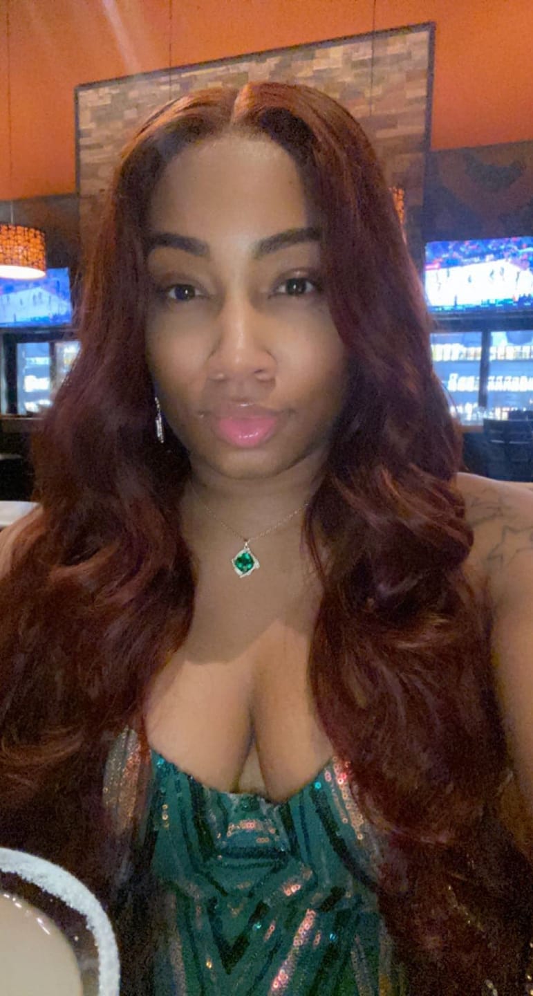 Customer photo review of Wavymy Wear & Go Reddish Brown 7x5 Glueless Lace Wigs Human Hair 180% Density