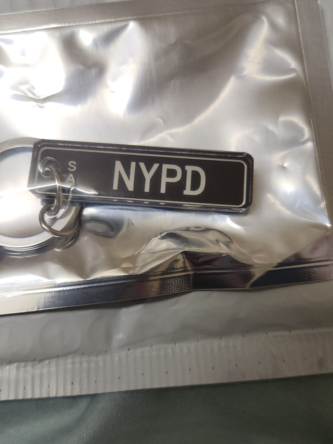 Customer photo review of SA Colour Licence Plate Custom Keychain