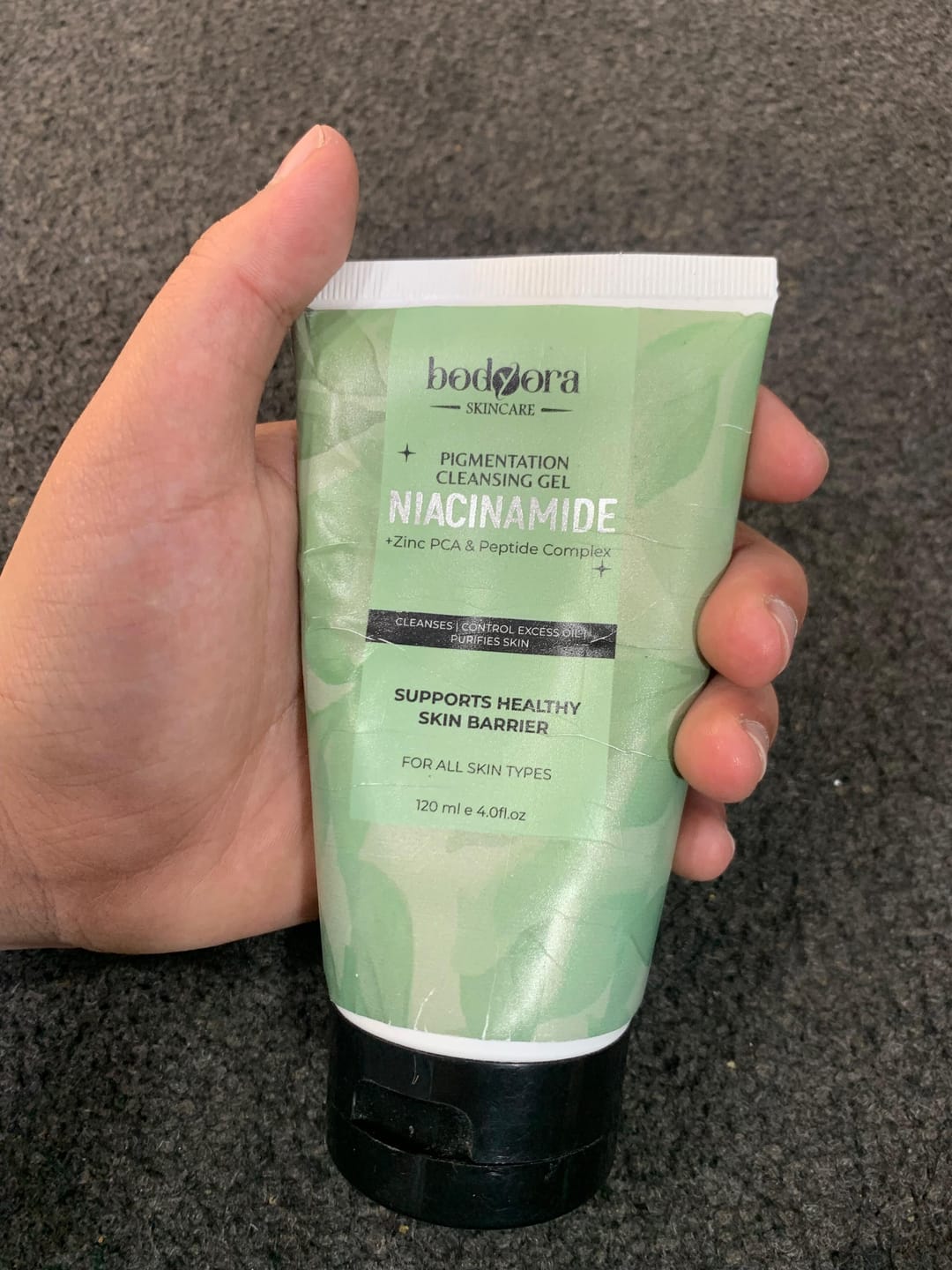 Customer photo review of Niacinamide Pigmentation Cleansing Gel