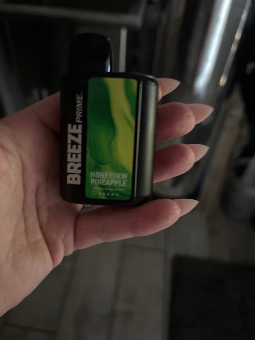 Customer photo review of Breeze Prime Edition Disposable Vape