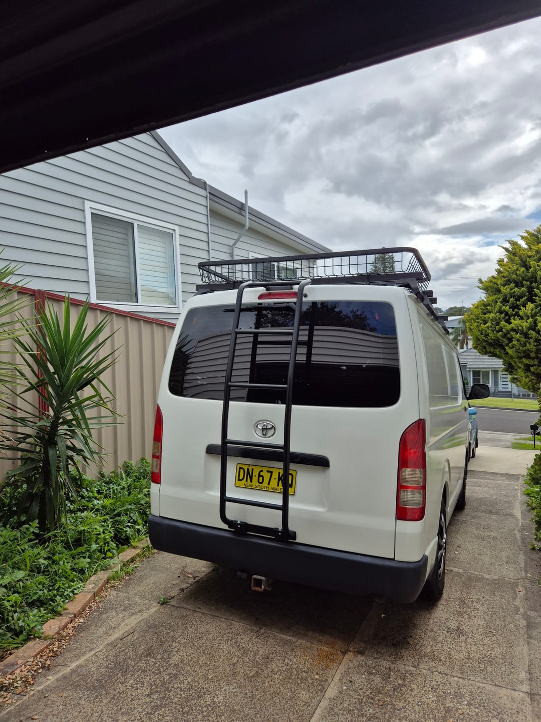 Customer photo review of Black Rear Ladder for Toyota HiAce 200 series 2005-2019