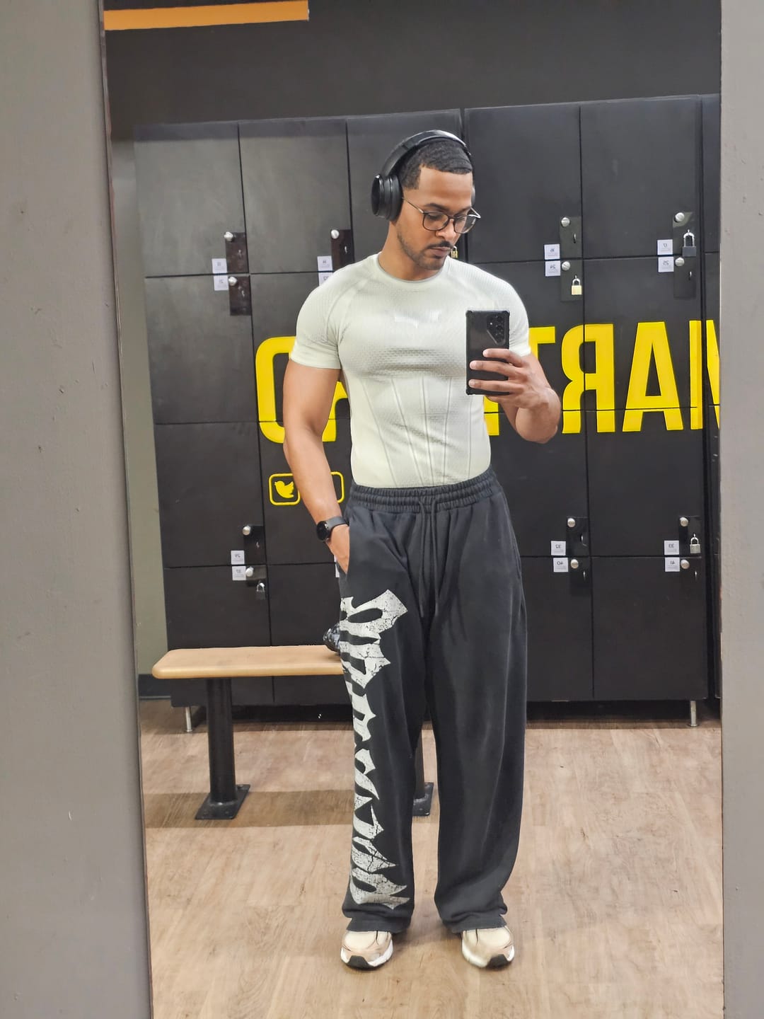 Customer photo review of 2016 - Revenge Joggers